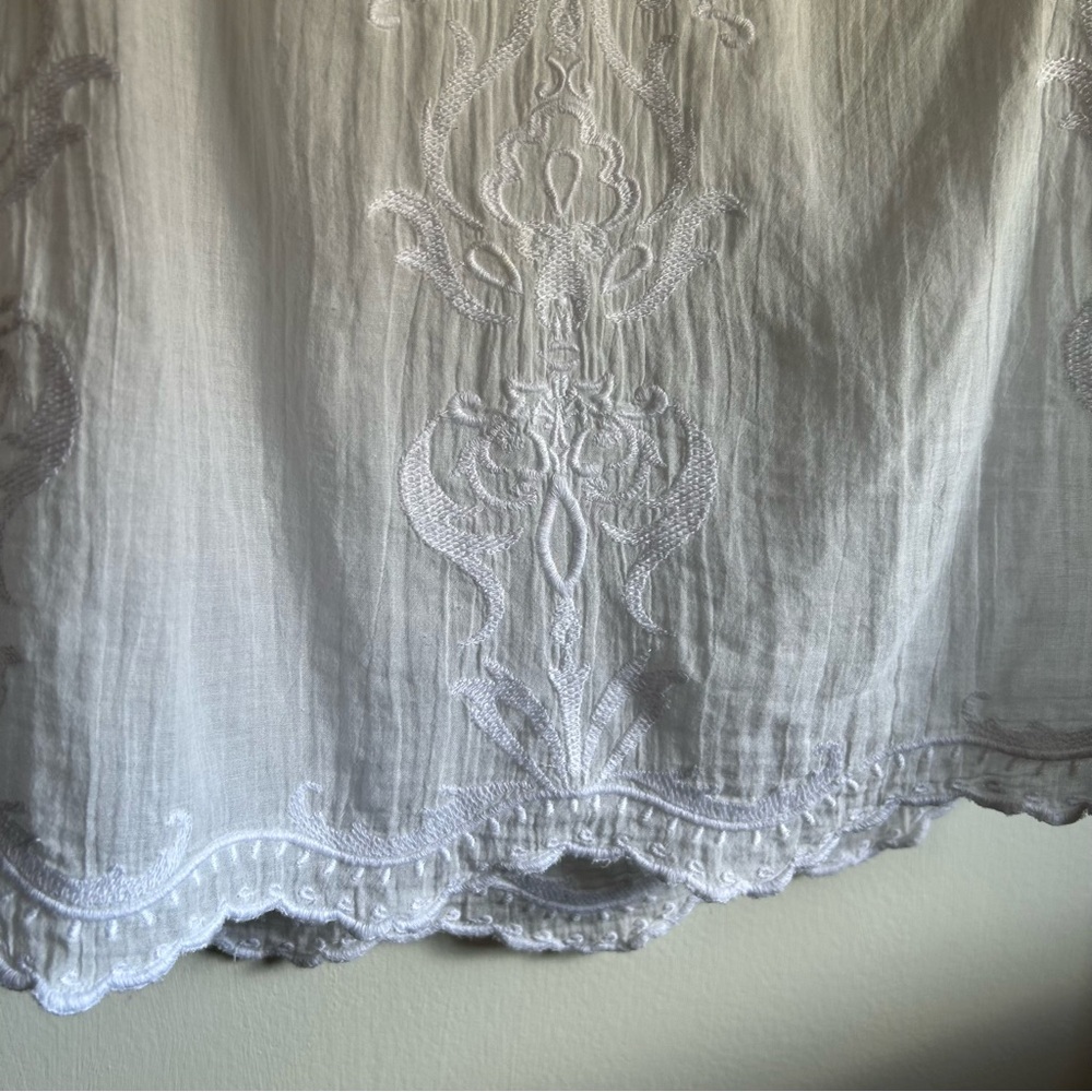 J. Jill White Relaxed Embroidered Blouse - Picture 4 of 8